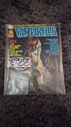 Vampirella Original Vintage Magazines Comics