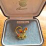 Rare Find. Vintage Brooch Image 3