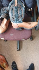 mens cowboy boots