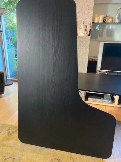 Bekant IKEA standing desk