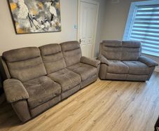 3 +2 seter sofas