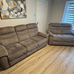 3 +2 seter sofas