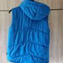 Henleys Gilet Image 3