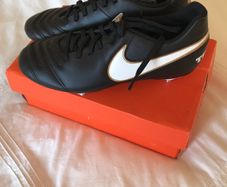 Nike Football Boots size 6 eu 40