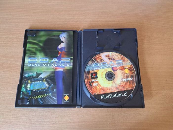 Dead or Alive 2 - PS2