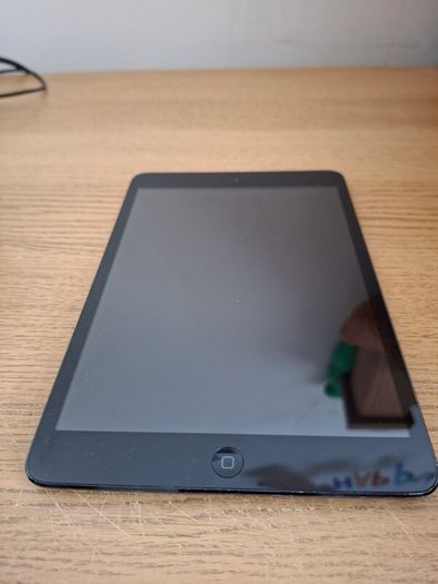 Apple iPad