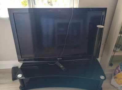 FRRE- TV and stand