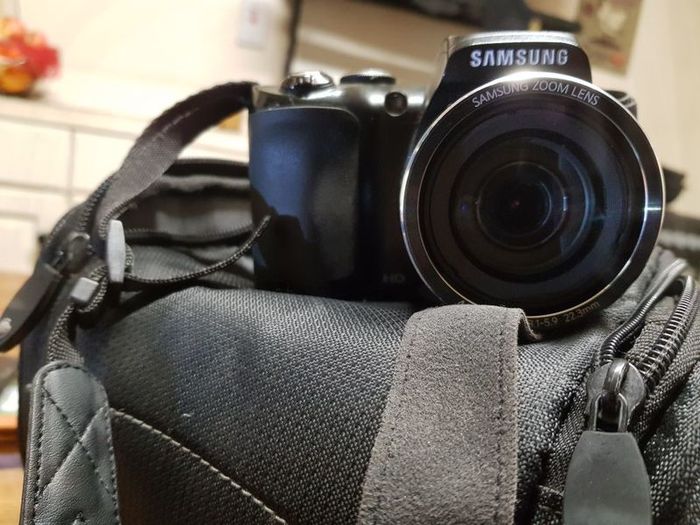 Samsung WB100 Camera