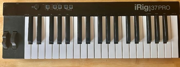 iRig 37 Pro MIDI controller PRICE DROP