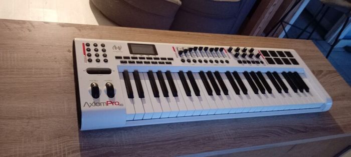 Maudio Axiom Pro 49 Note