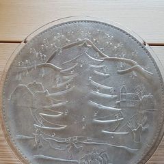 12" Round Clear Glass Christmas Winter Scene Platter Cake Plate