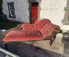 chaise lounge chair