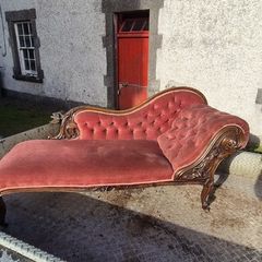 chaise lounge chair