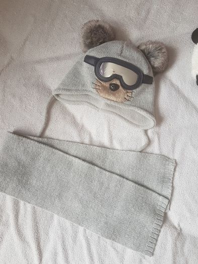 winter cute set fits up to 3 years like new