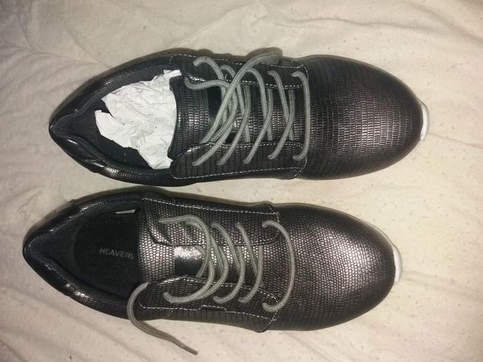 Heavenly Soles runners  size 5 wide fitting EEE