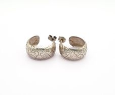 Vintage 925 Sterling Silver Scroll Engraved Earrings
