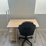 Office desk & chair Image 4