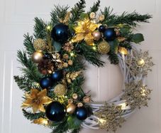 Christmas door wreath