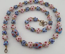 Antique Venetian Style Eyes Glass Beads Necklace
