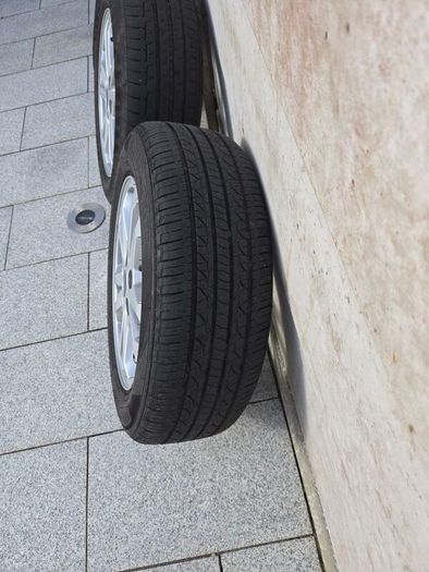Ford 16" Alloy Wheels