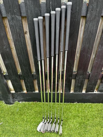 Taylormade Sim 2 Max Irons