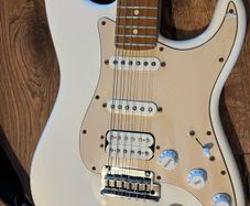 Fender Player Stratocaster