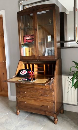 writing bureau/ bookcase