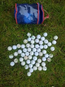 60 Golf Balls - Mixed including Carrier Bag