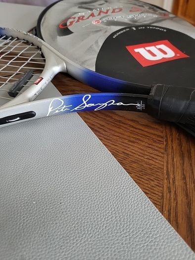 Tennis racket Wilson titanium