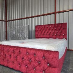 Double Size Red Monaco Divan Bed