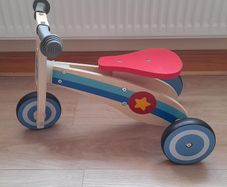 Toddler wooden trike