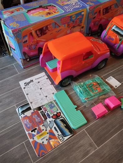 Rare Very big 2 cars Sindy Popstars on Tour 4x4  car pop star