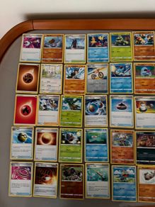 Bundle of 30 various Pokemon cards