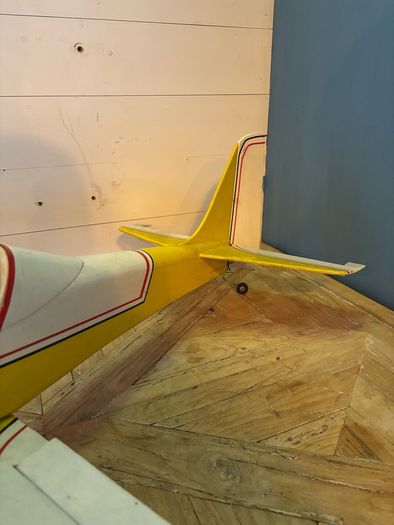 Large model planes