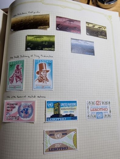 Stamp album 153 Botswana, Lesotho