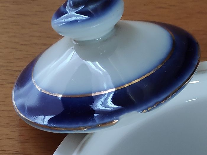 Selection of different bone china tea pot & trinket box lids