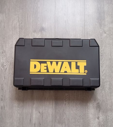 DeWalt dch273 SDS Masonry Drill