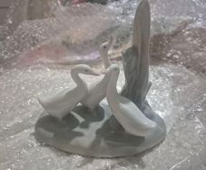 NAO Swan Figurine