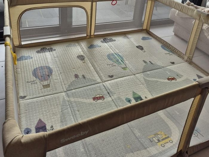 Large Sweeby Playpen