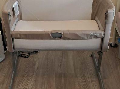 bedside crib