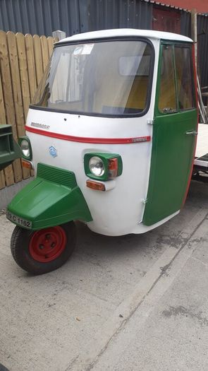 Piaggio apecar