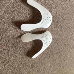 Shoe crease protectors (white)