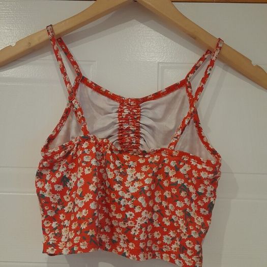 girls skirt and top