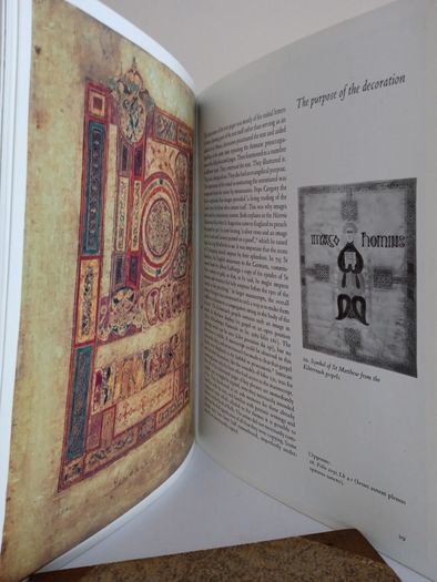 The Book of Kells: An Illustrated Introduction to the Manuscript in Trinity College Dublin by Bernard Meehan (PT241)