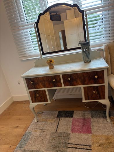 Vintage dressing table