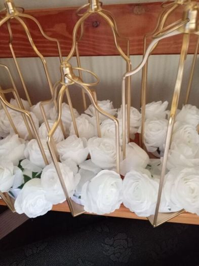 Gold Lanterns