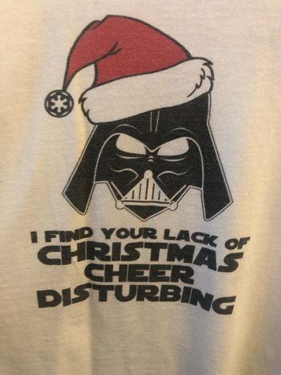 Star Wars Christmas T-shirt (age 5-6)