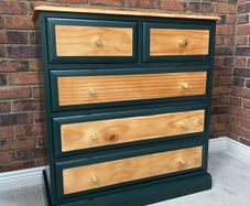 Solid wood Chest of Drawers