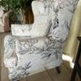 Queen Ann Chairs Image 2