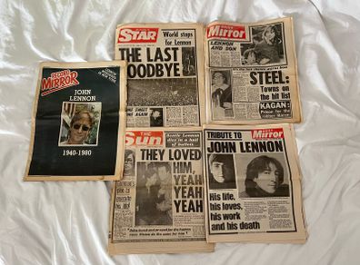 5x John Lennon Beatles death headline newspapers